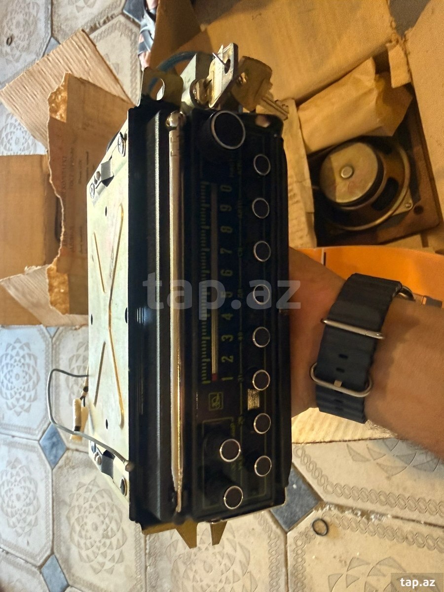 Moskvich radio (4)