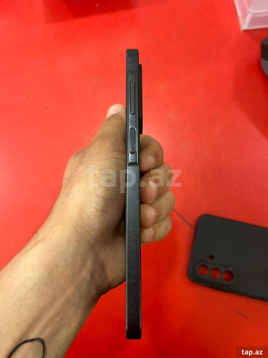 Samsung Galaxy A17 Black 128GB/4GB (4)