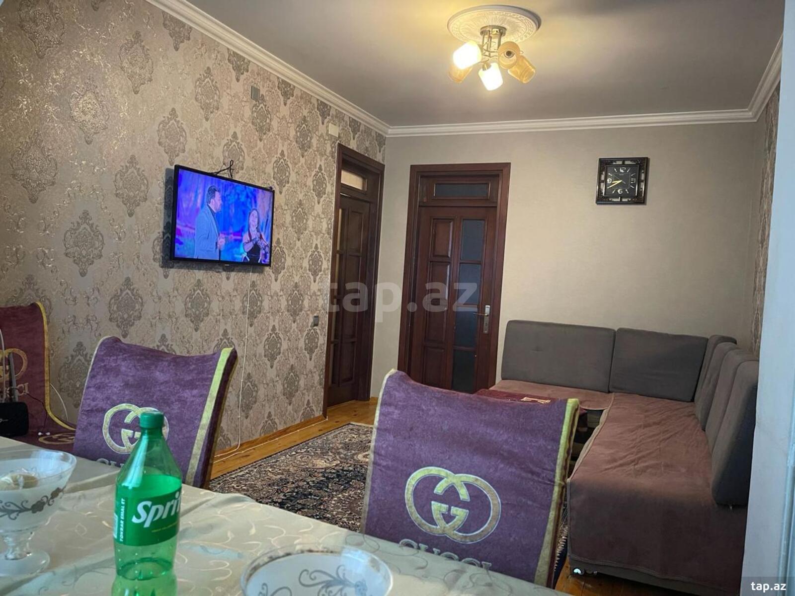 2-otaqlı mənzil kirayə verilir, 20 Yanvar m., 70 m² (2)