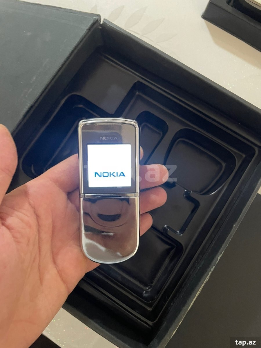 Nokia 8800 Sirocco Silver (7)