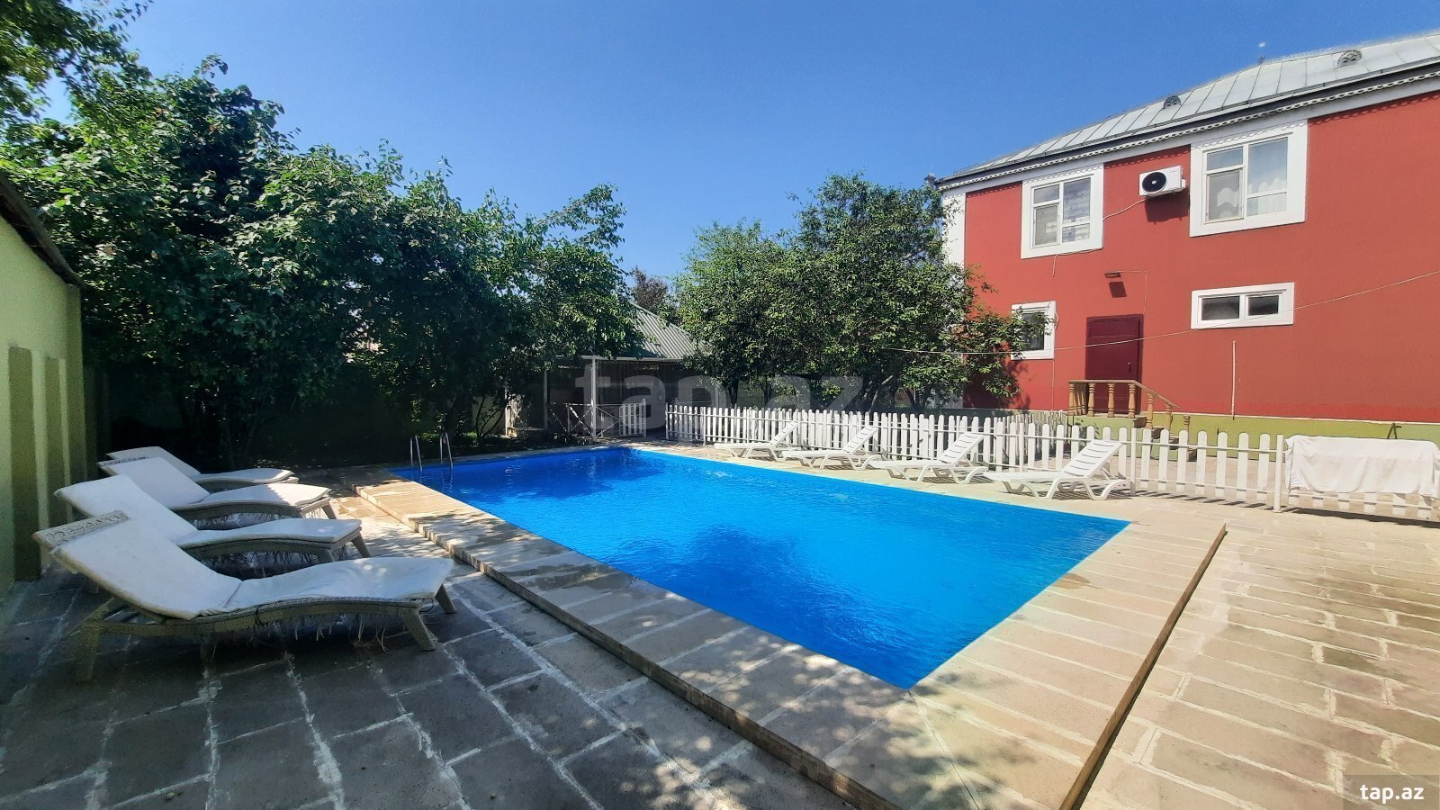 6-room villa for rent, Gusar