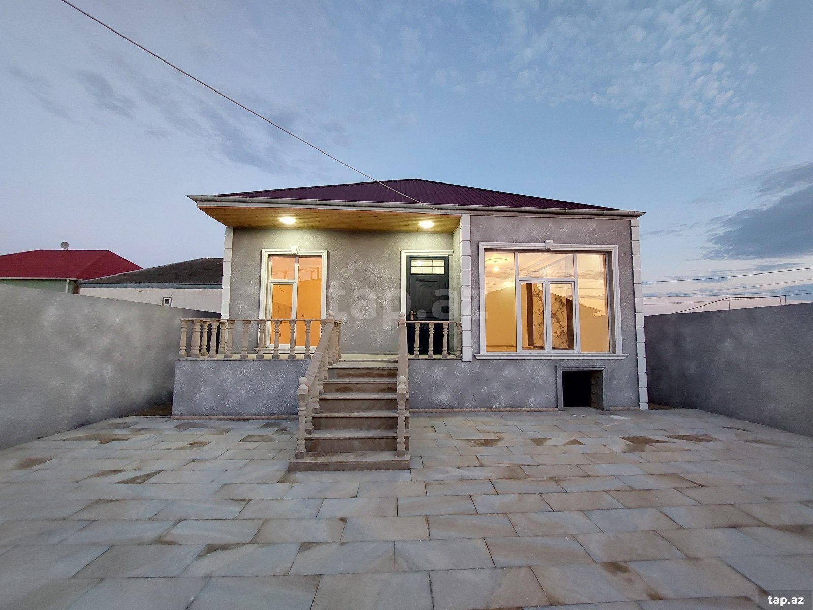 Həyət evi, Hövsan qəs.