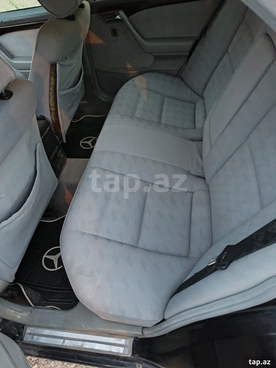 Mercedes C 180, 1996 il (7)