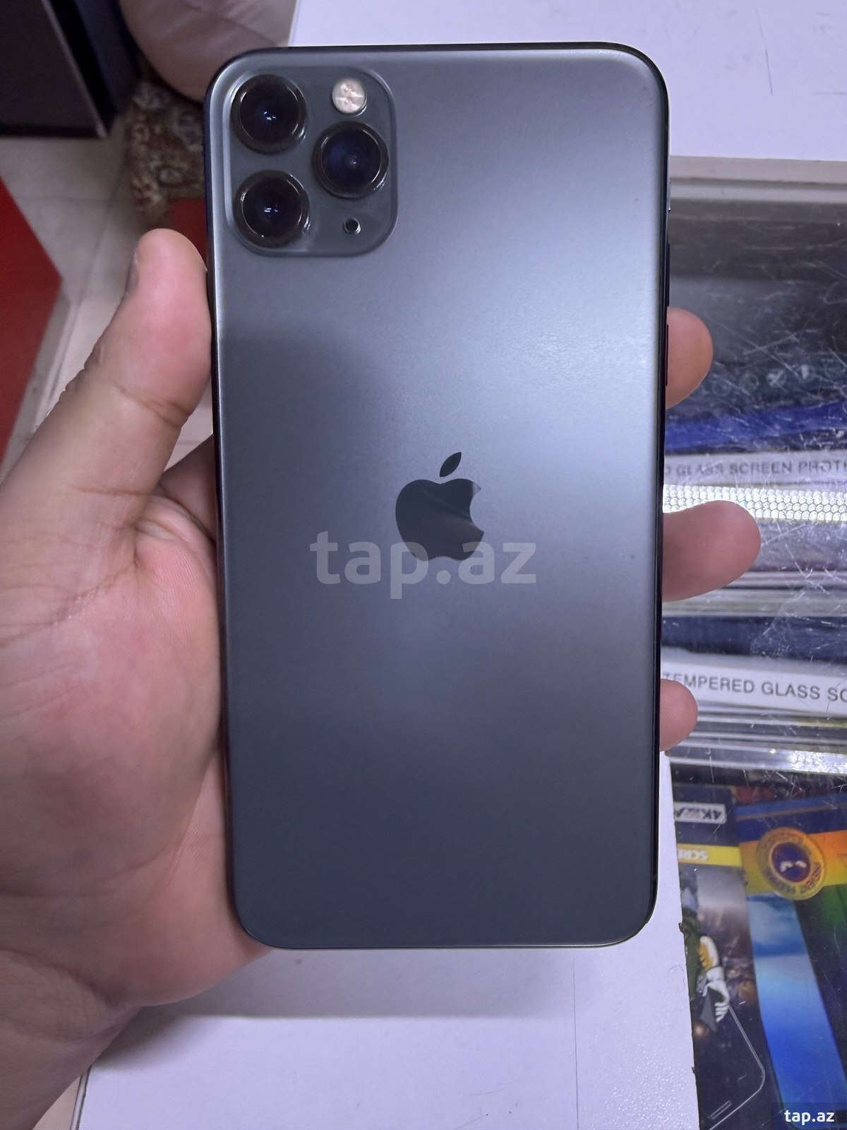 Apple iPhone 11 Pro Max Midnight Green 256GB/4GB (2)