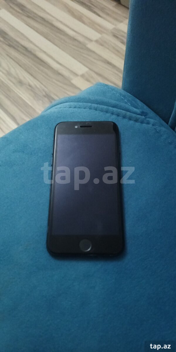 Apple iPhone 7 Plus Black 32GB