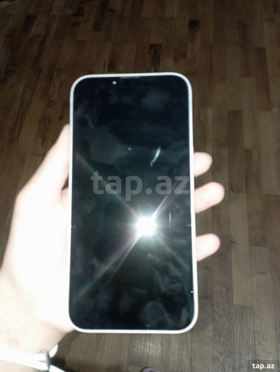 Apple iPhone 16e White 128GB/8GB (2)