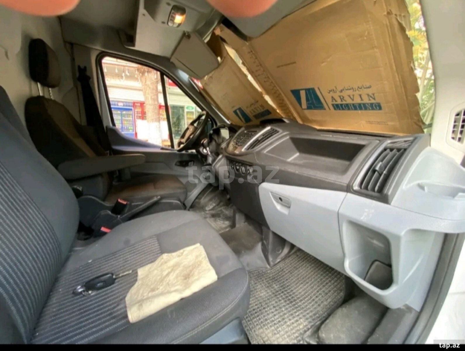 Ford Transit, 2015 il (9)