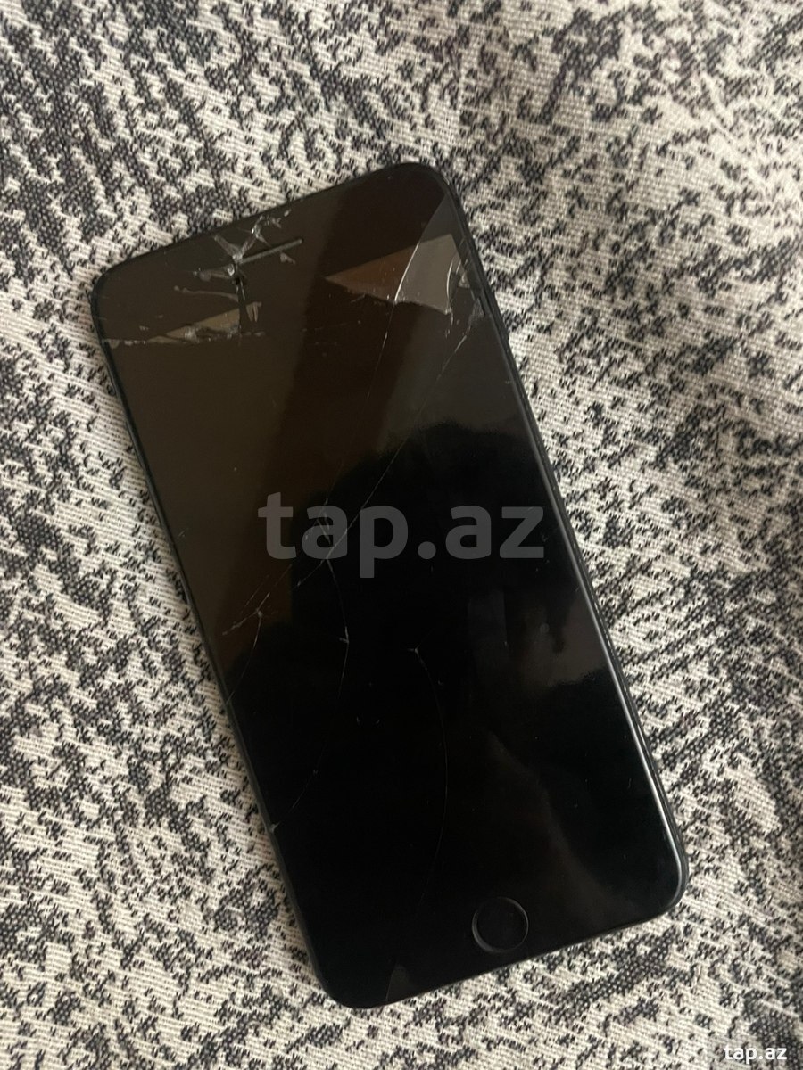 Apple iPhone 7 Plus Jet Black 128GB (3)