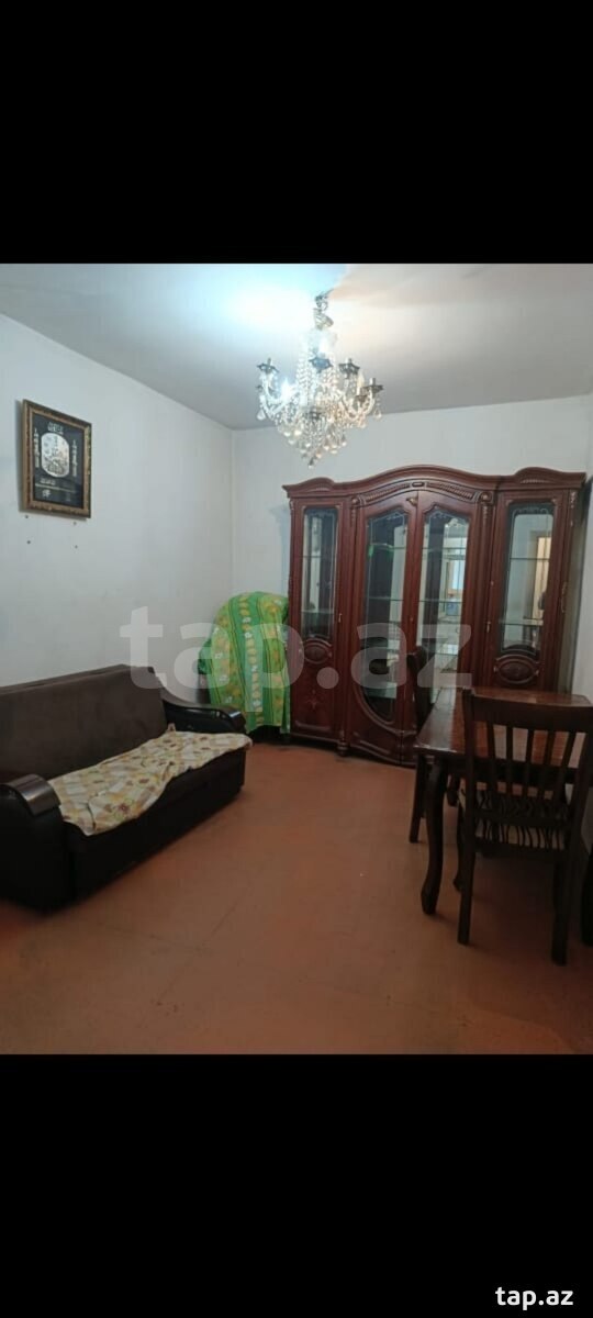 Həyət evi kirayə verilir, İnşaatçılar m.