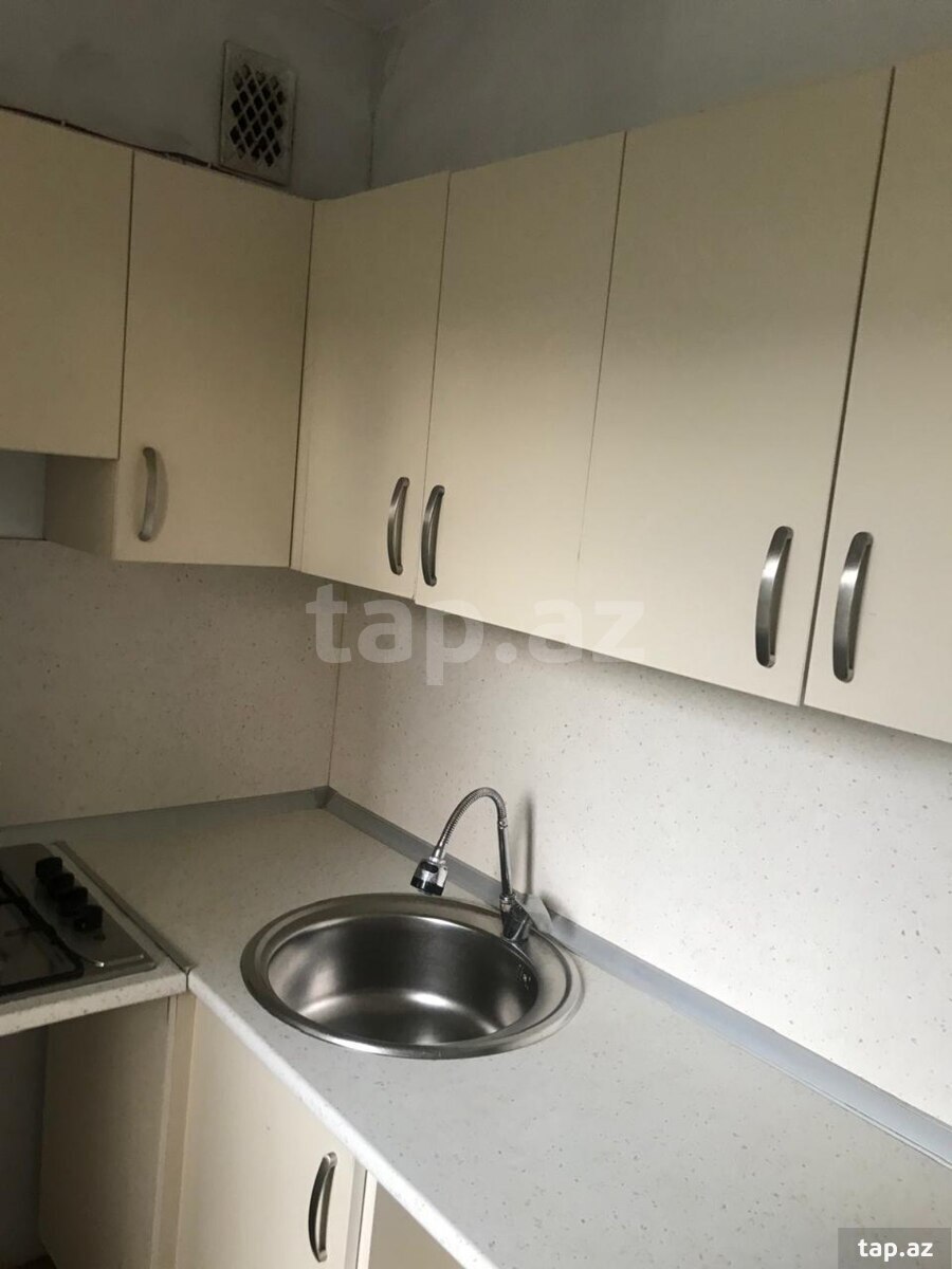 2-otaqlı mənzil kirayə verilir, Nizami r., 50 m²