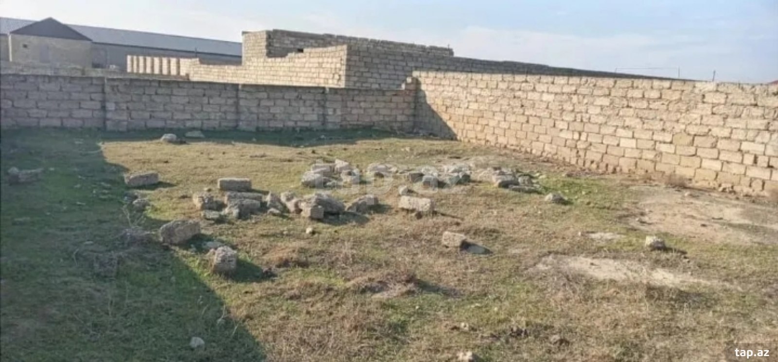 2 sot torpaq sahəsi, Abşeron ş.