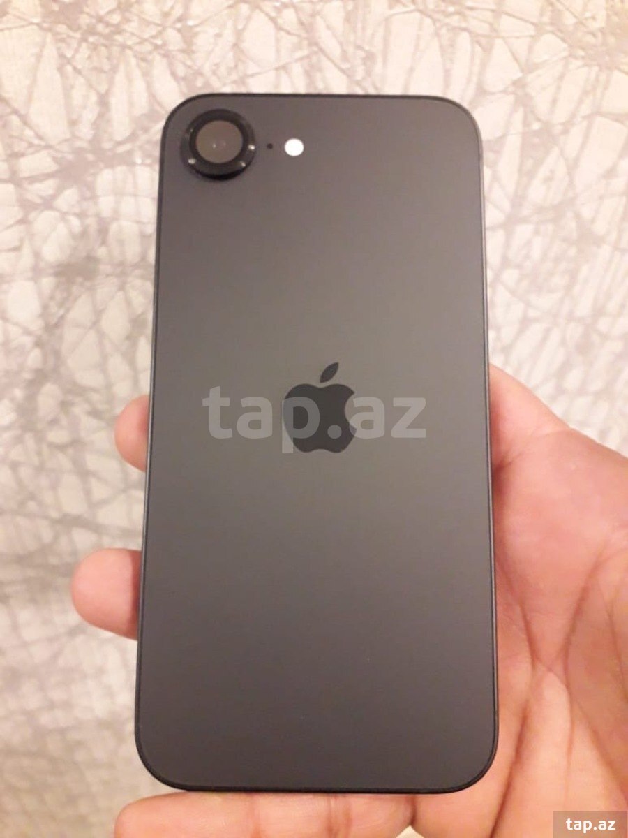 Apple iPhone 16e Black 128GB/8GB