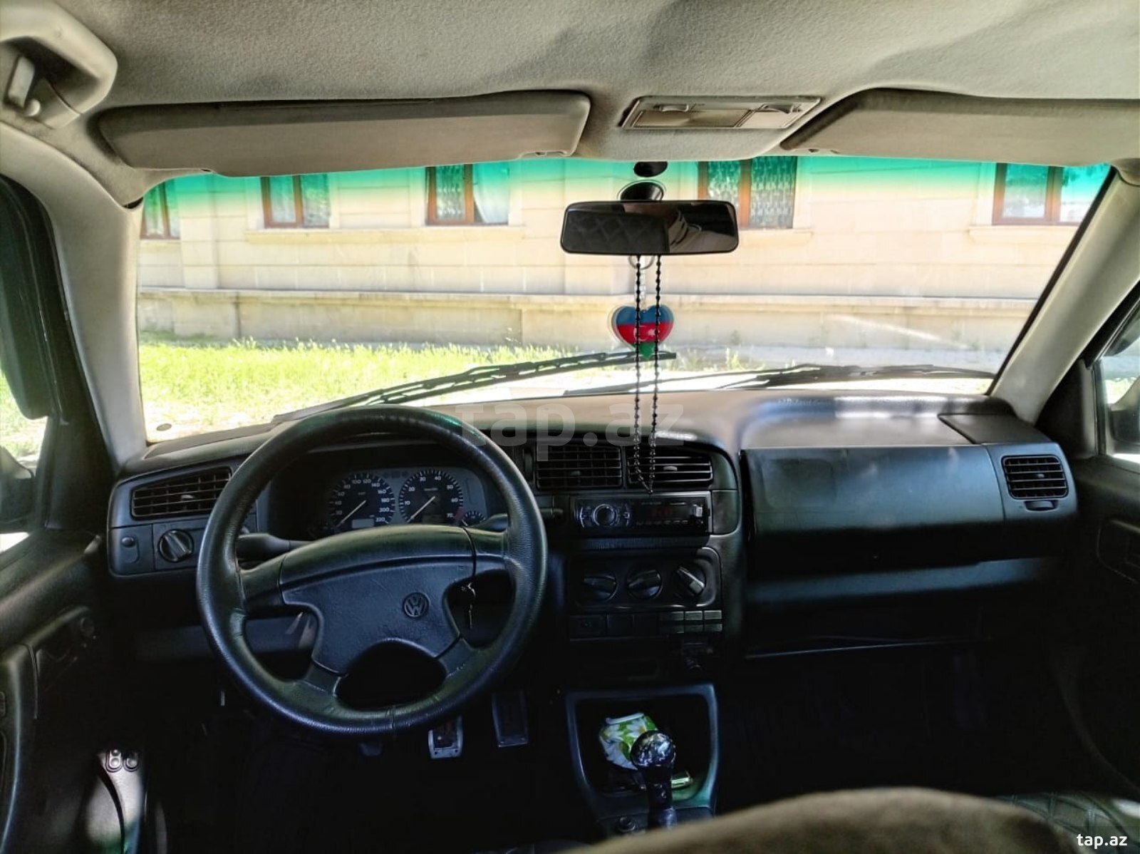 Volkswagen Golf, 1995 il (5)