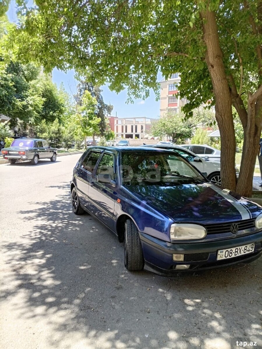 Volkswagen Golf, 1995 il