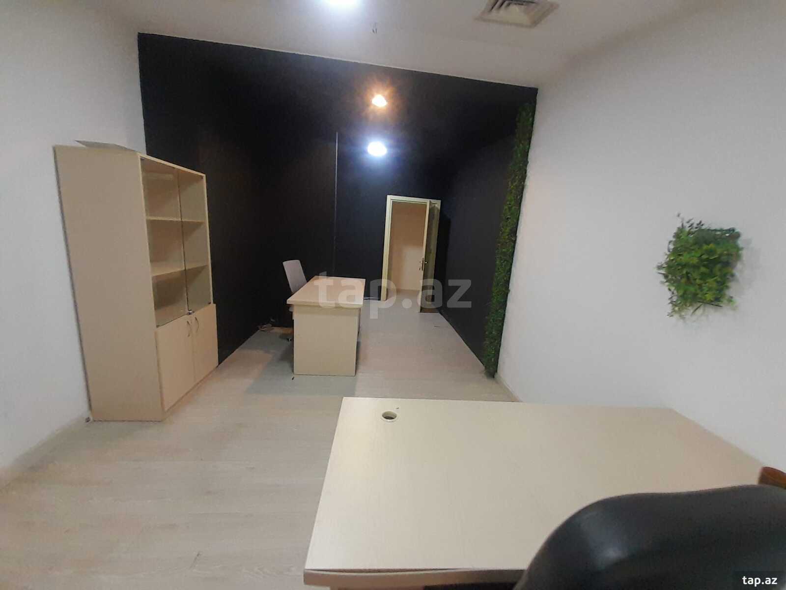 Ofis icarəyə verilir, Əhməd Rəcəbli küç. (3)