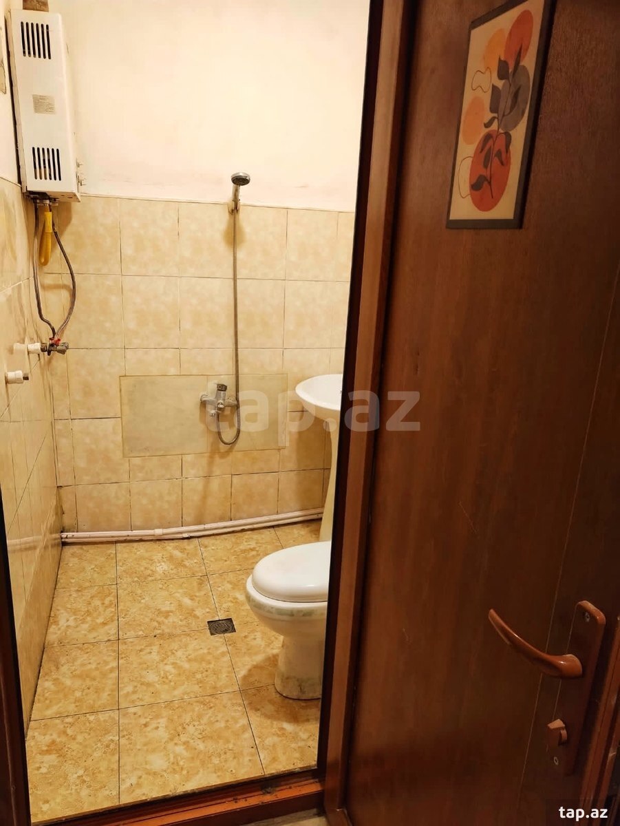 Həyət evi kirayə verilir, Qara Qarayev m. (10)