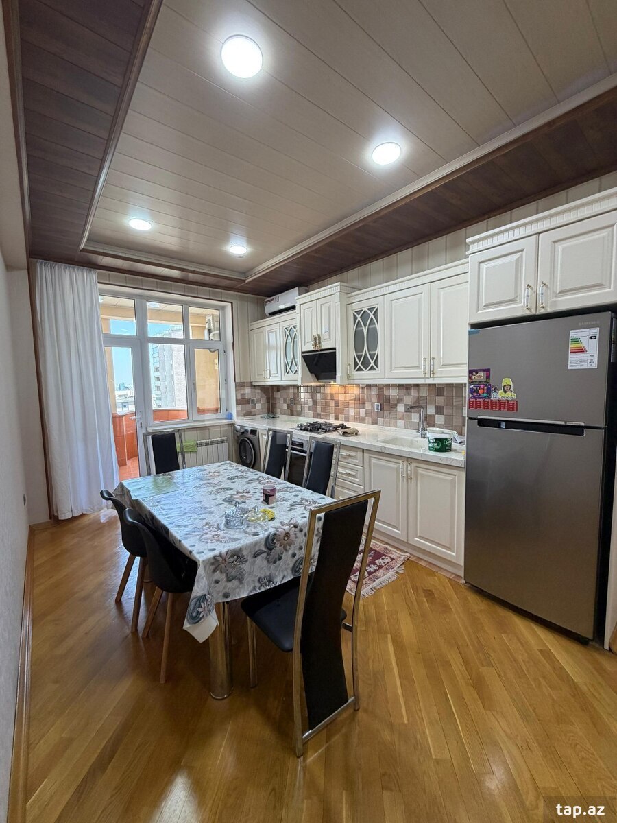 4-otaqlı yeni tikili kirayə verilir, Elmlər Akademiyası m., 160 m² (8)