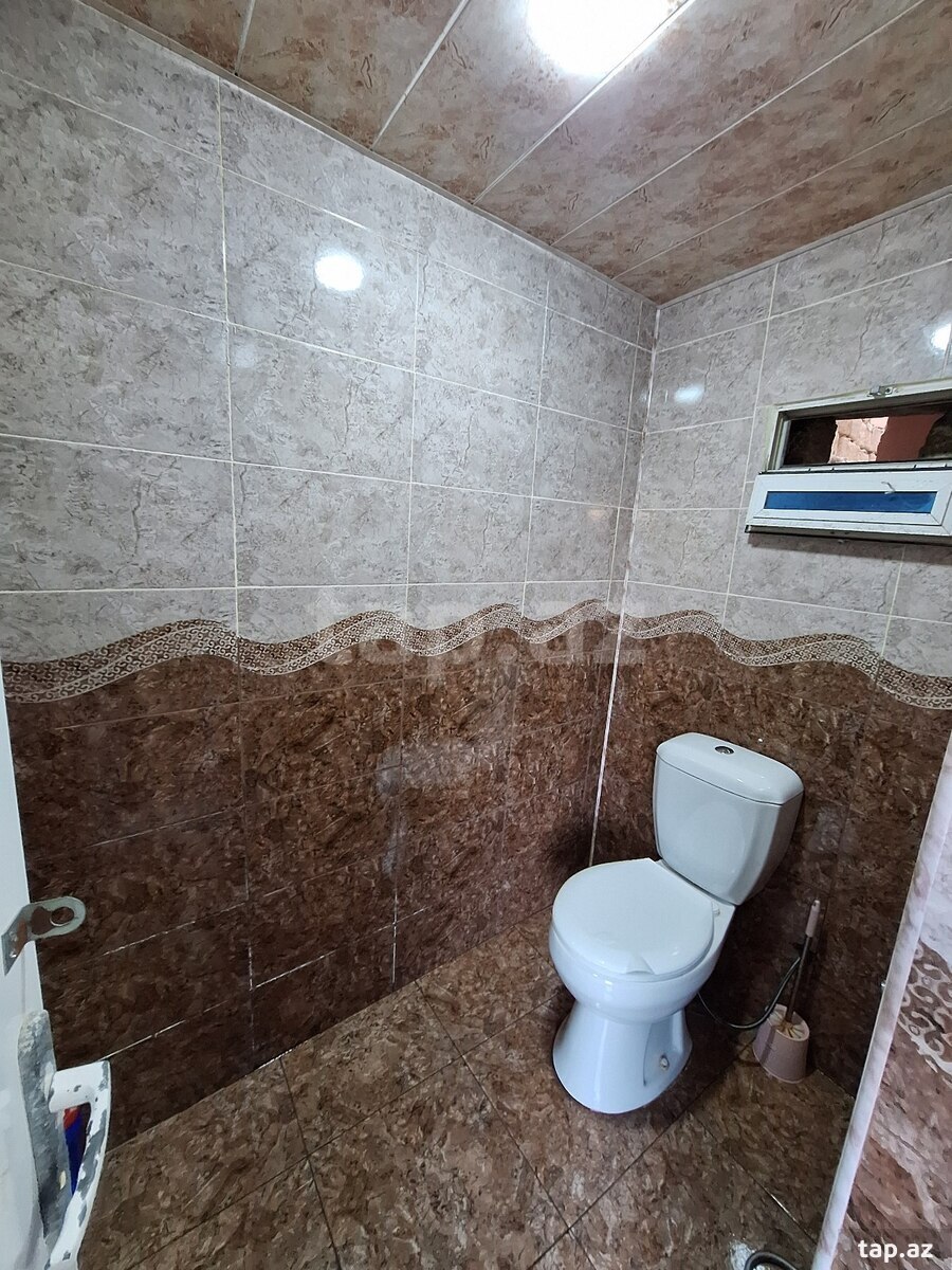 Həyət evi, Hökməli qəs. (13)