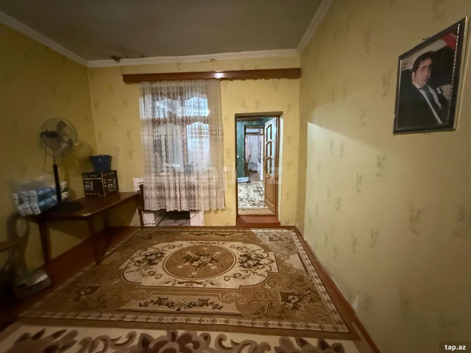 Həyət evi, Biləcəri qəs. (24)
