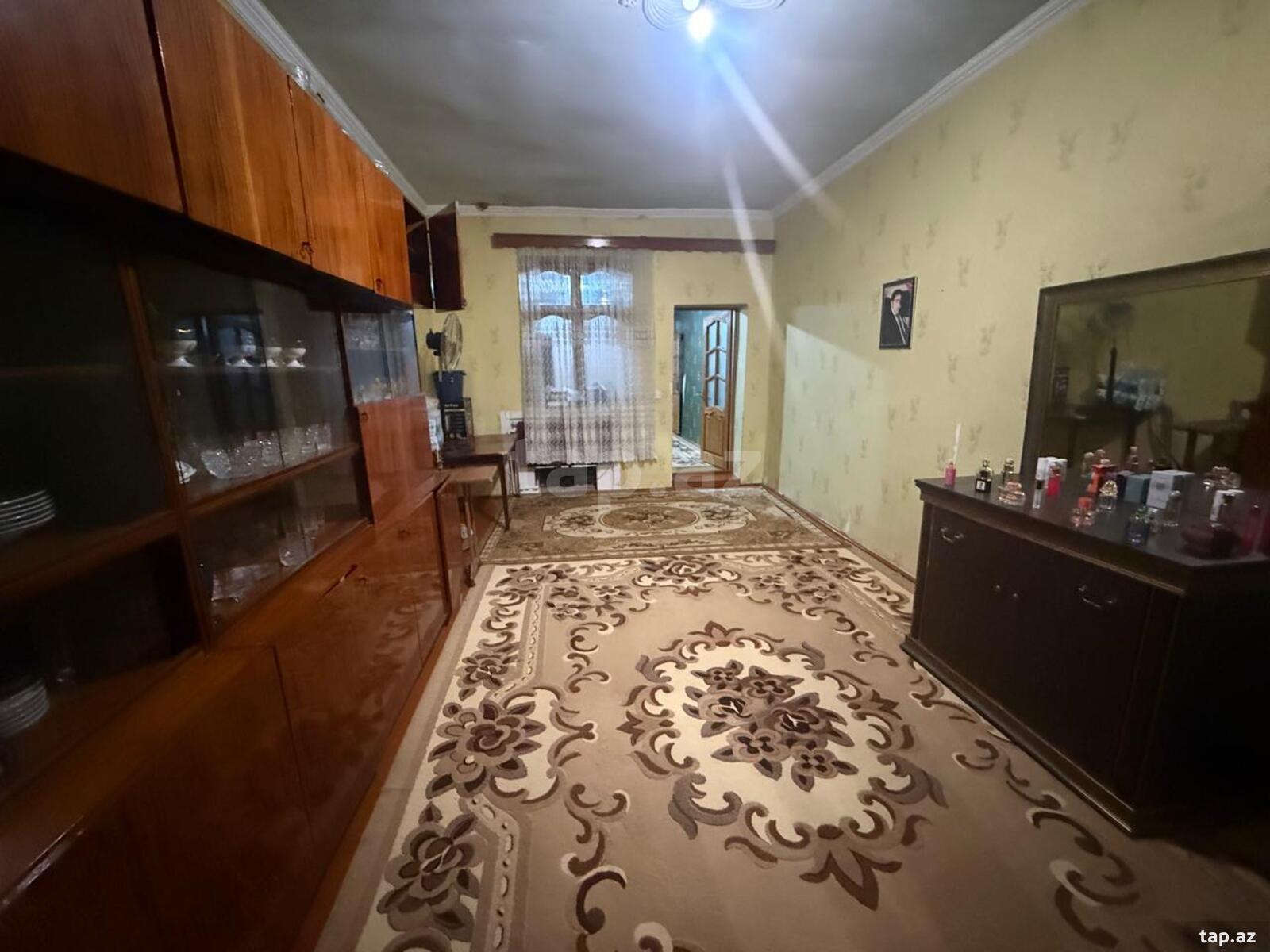 Həyət evi, Biləcəri qəs. (7)