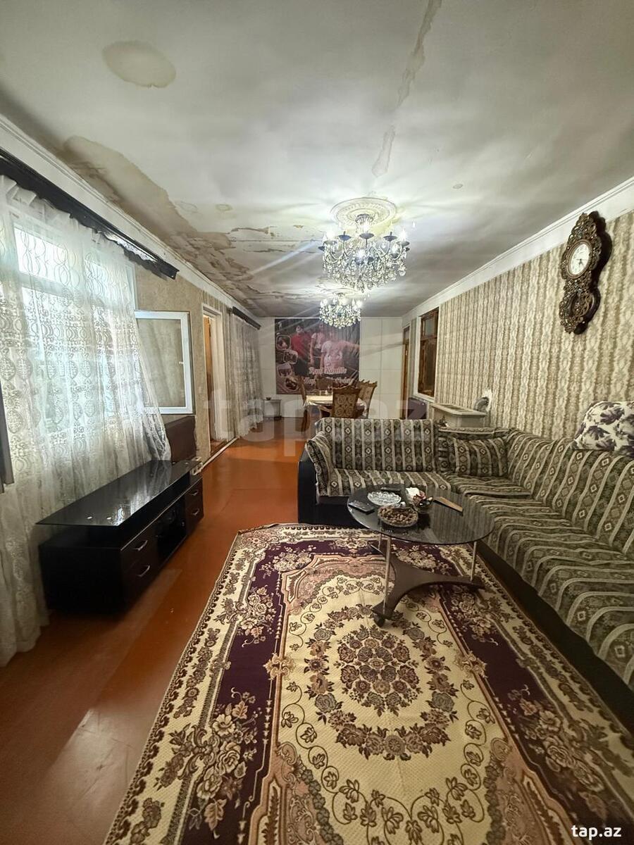 Həyət evi, Biləcəri qəs. (14)