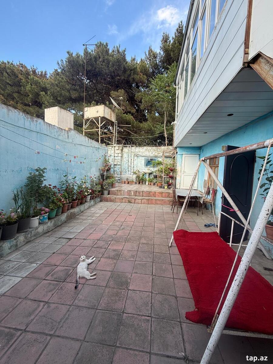 Həyət evi, Biləcəri qəs. (27)