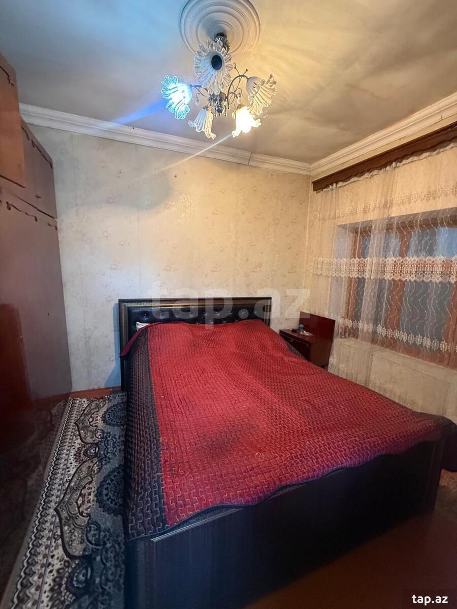 Həyət evi, Biləcəri qəs. (18)