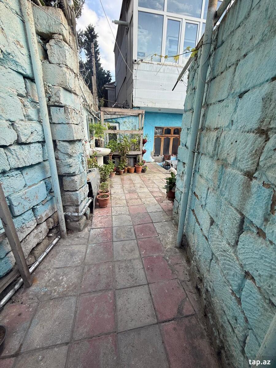 Həyət evi, Biləcəri qəs. (31)