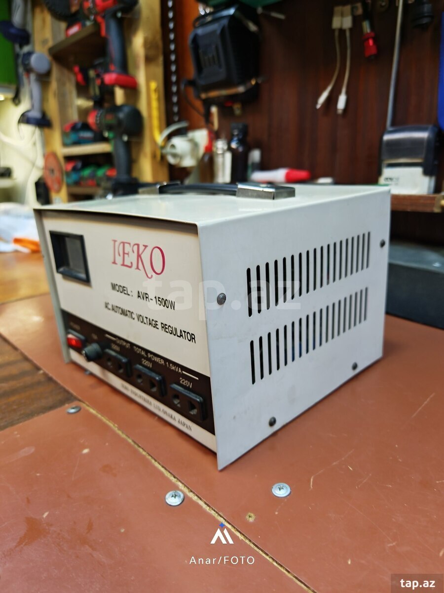 Stabilizator IEKO AVR-150 (2)