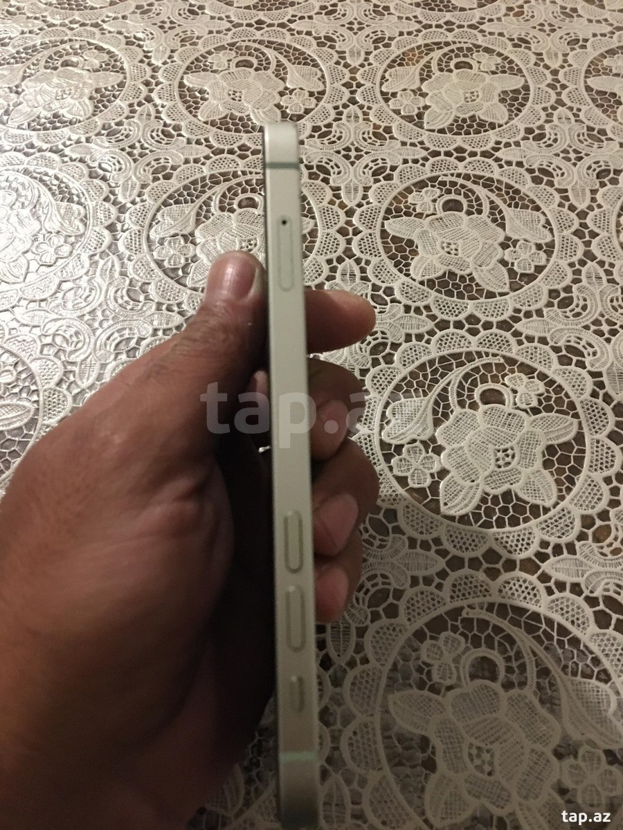 Apple iPhone 12 White 64GB/4GB (6)