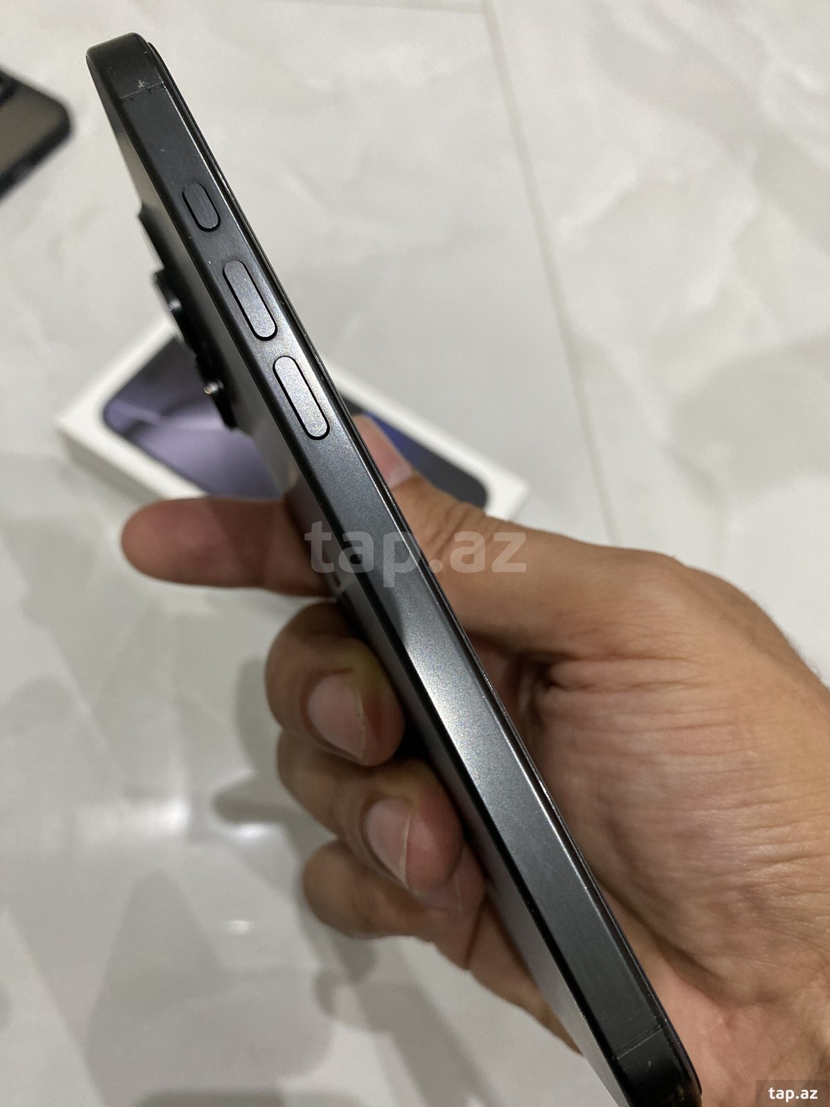 Apple iPhone 16 Pro Max Black Titanium 256GB/8GB (3)