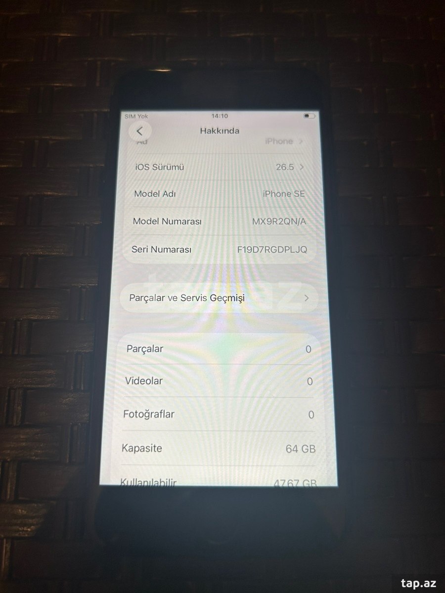 Apple iPhone SE Silver 64GB (2)