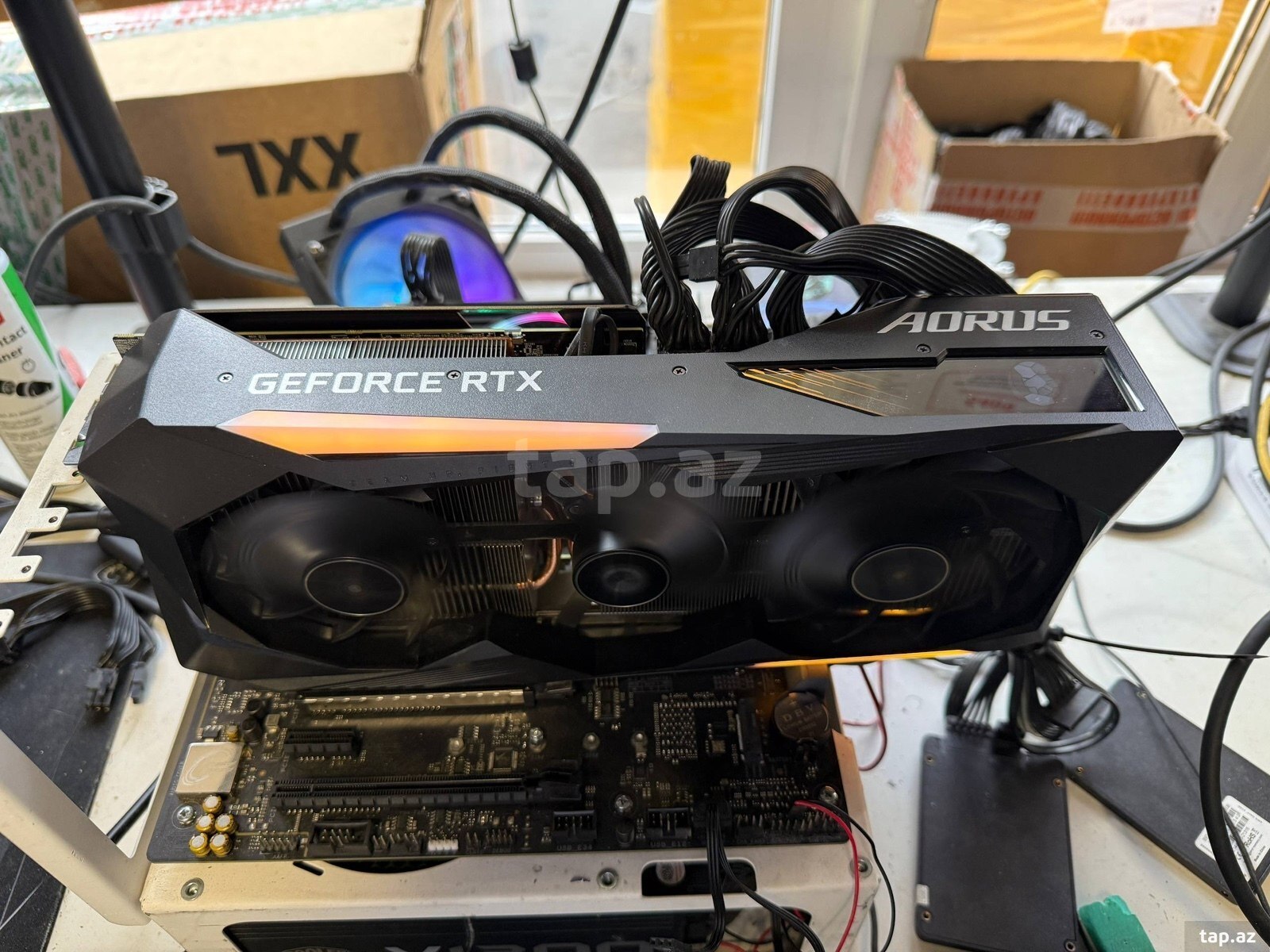 Video kart Gigabyte RTX 3070 Ti Aorus Master 8GB (4)