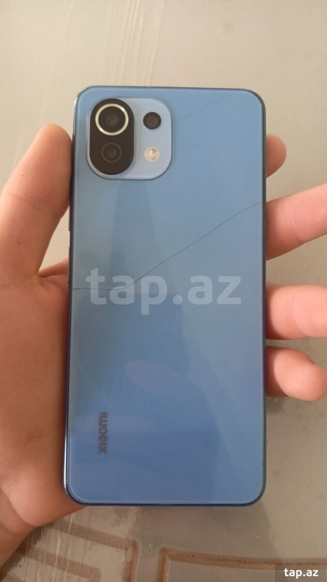 Xiaomi Mi 11 Lite Bubblegum Blue 128GB/6GB (2)