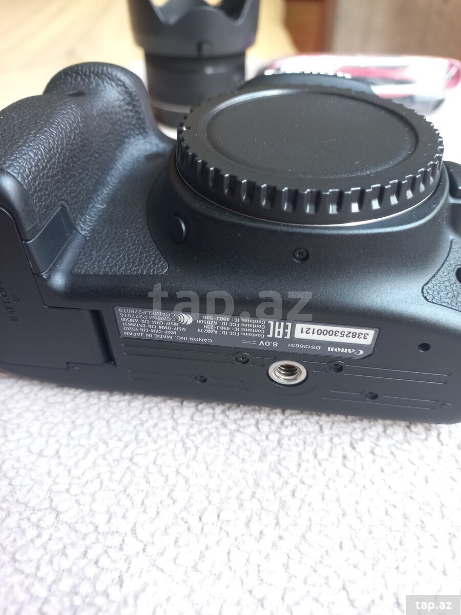 Fotoaparat Canon 6d mark ii (8)