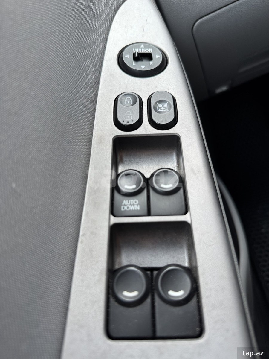 Hyundai Accent, 2017 il (11)