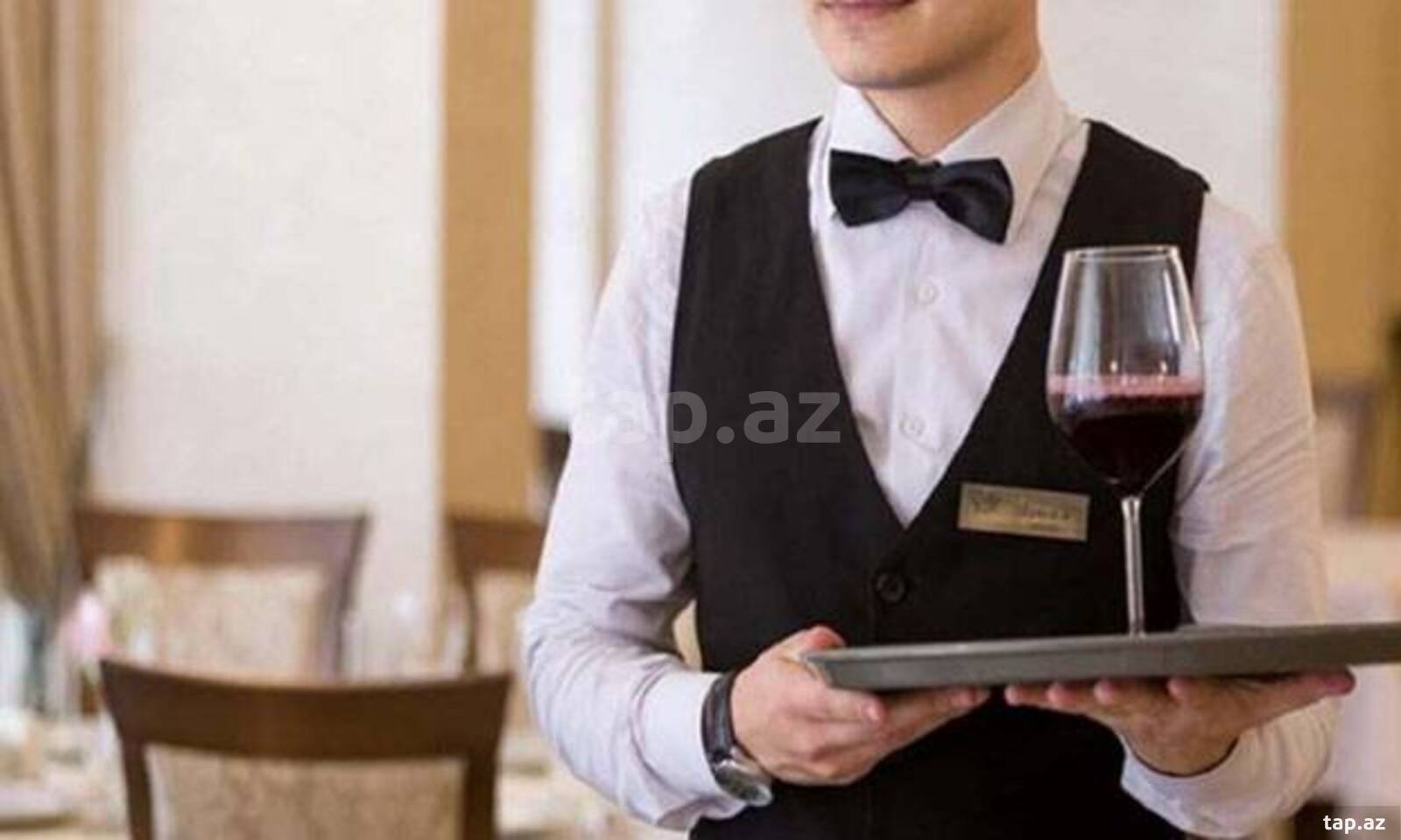 Ofisiant işi axtarıram