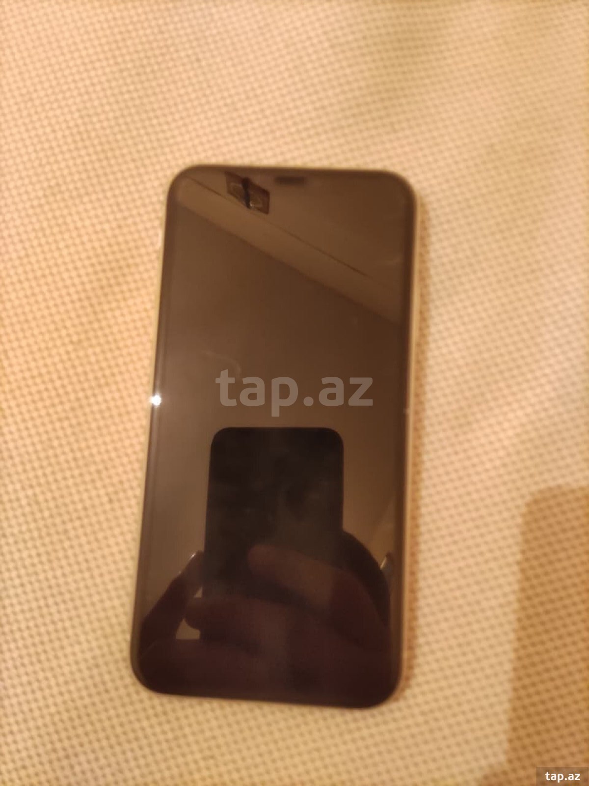 Apple iPhone 11 White 128GB/4GB (3)