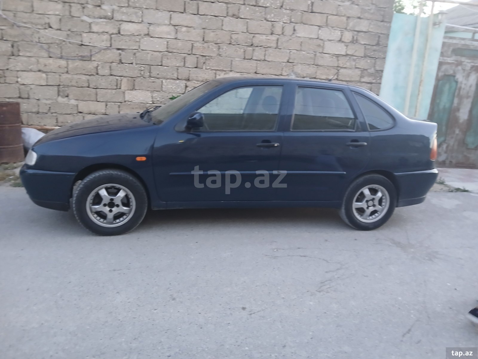 Volkswagen Polo, 1998 il (3)
