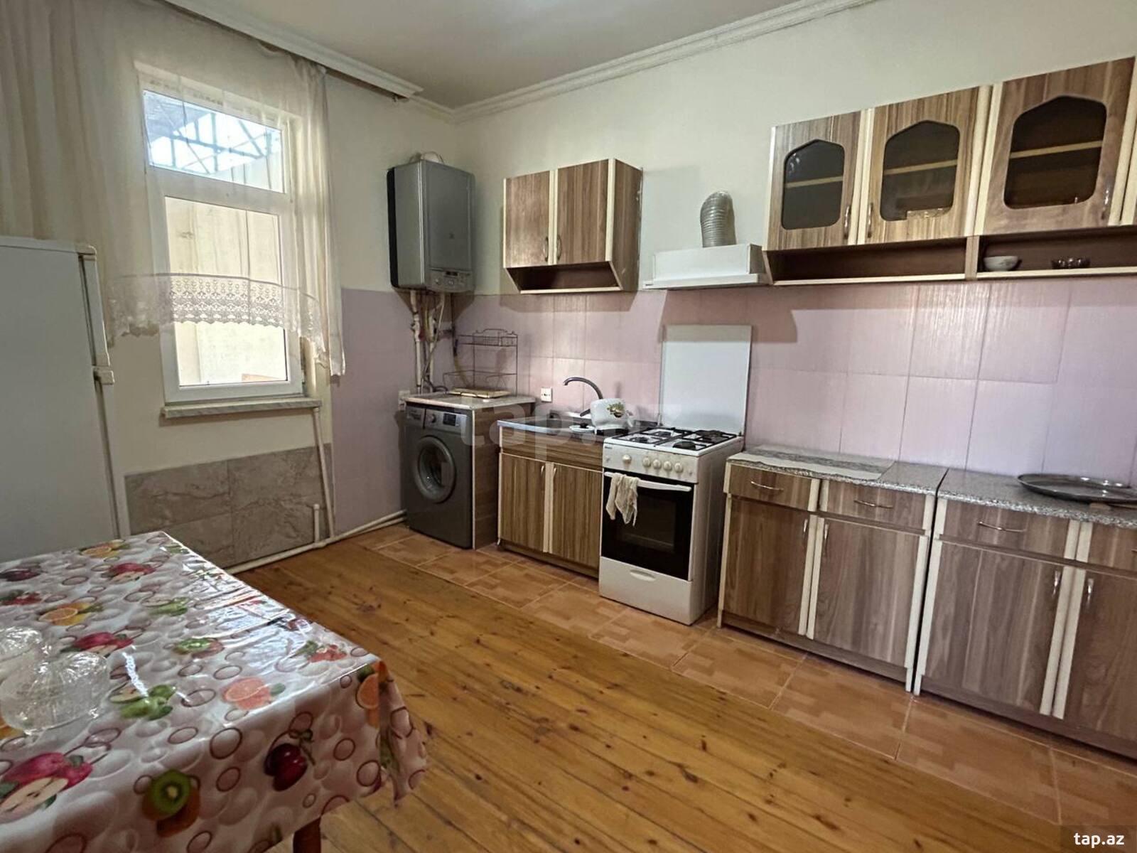 Bağ evi kirayə verilir, Pirşağı qəs. (3)