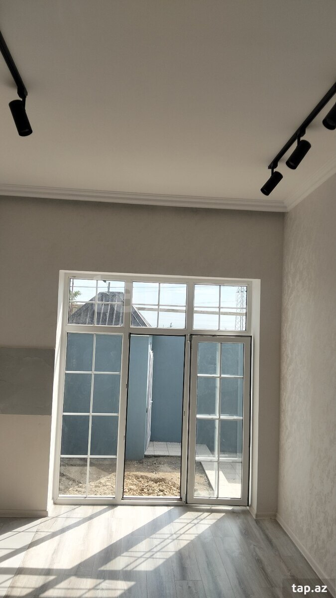 Həyət evi, Yeni Suraxanı qəs. (8)
