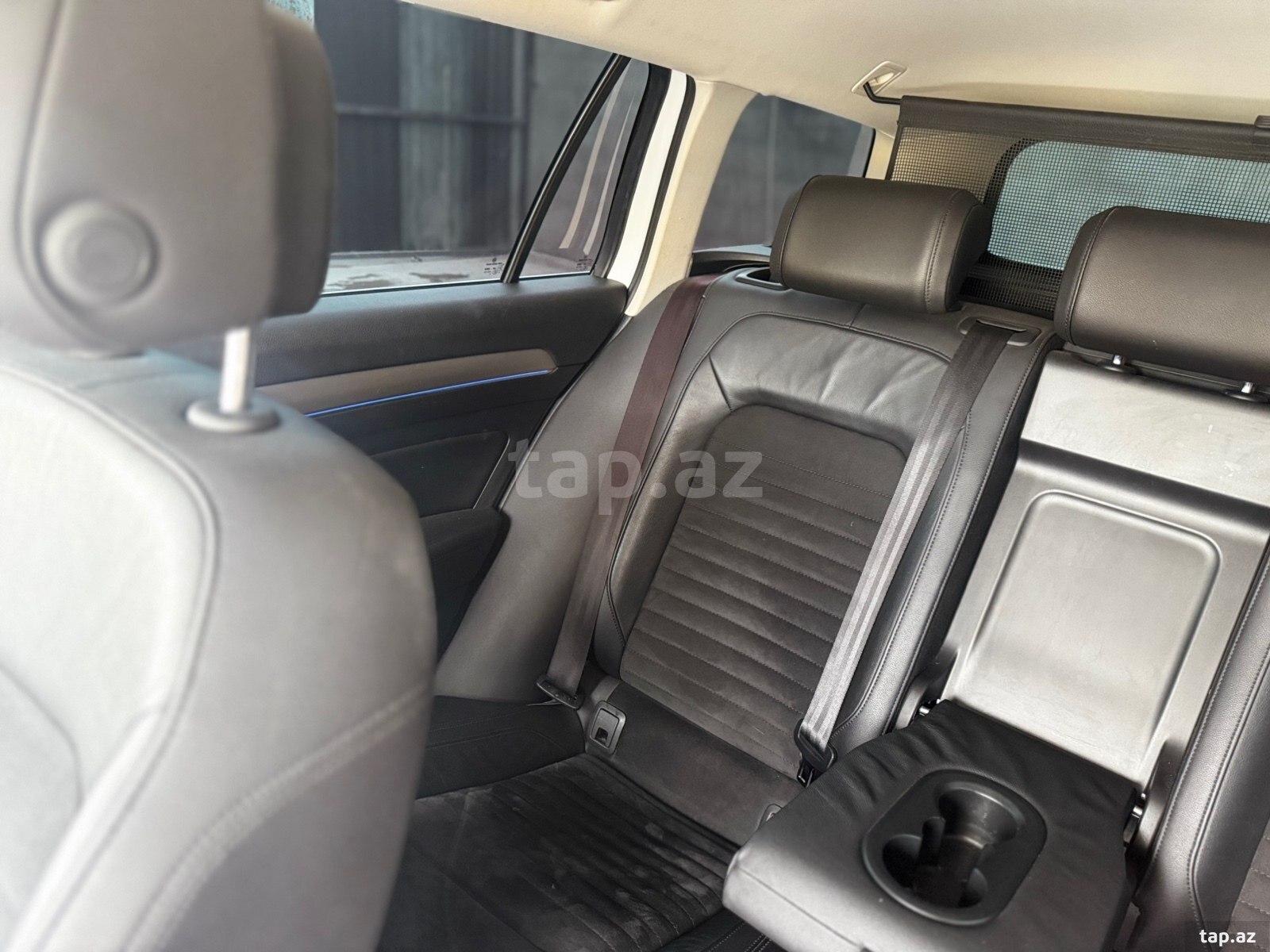 Volkswagen Passat, 2018 il (8)