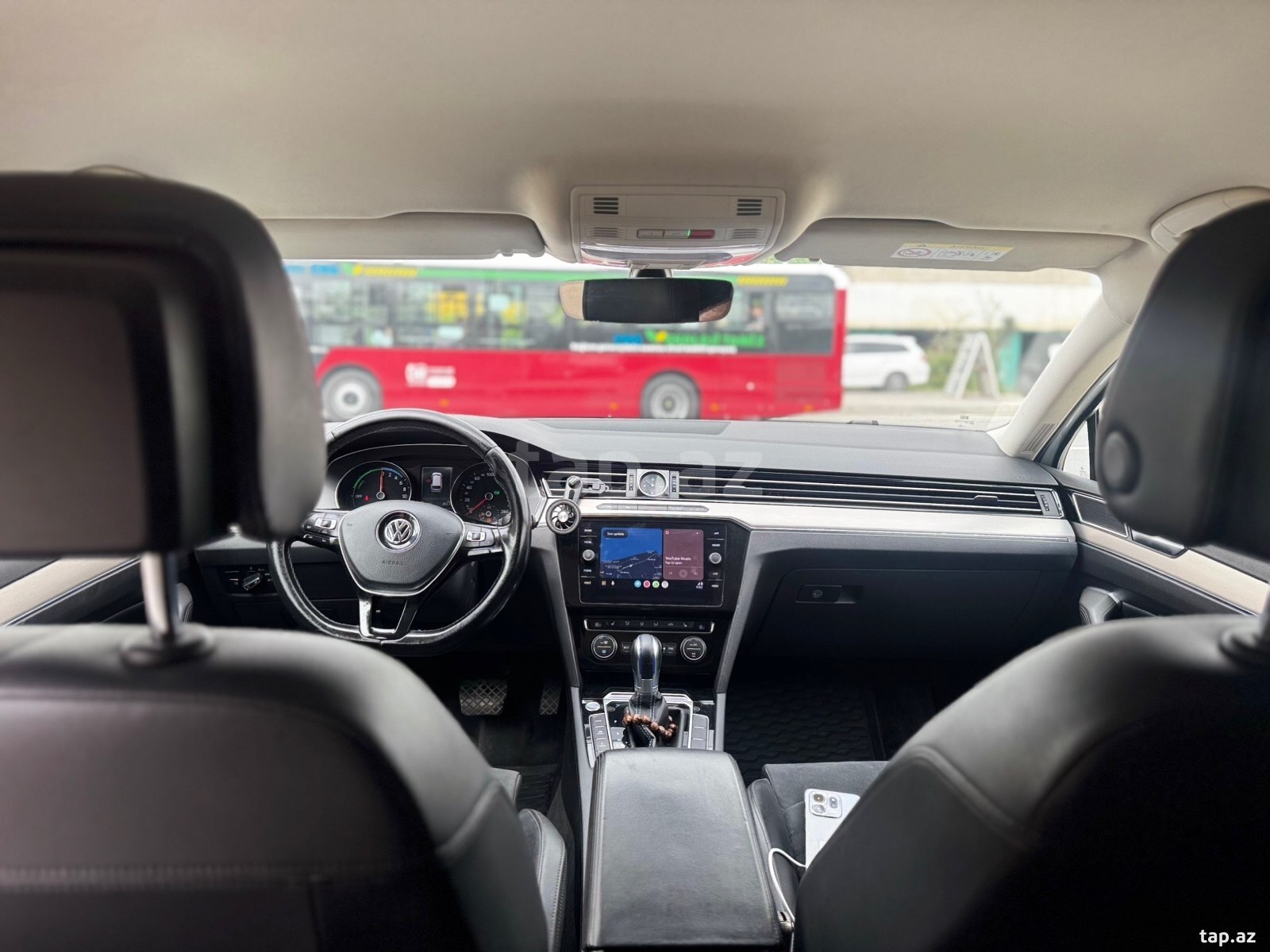 Volkswagen Passat, 2018 il (10)