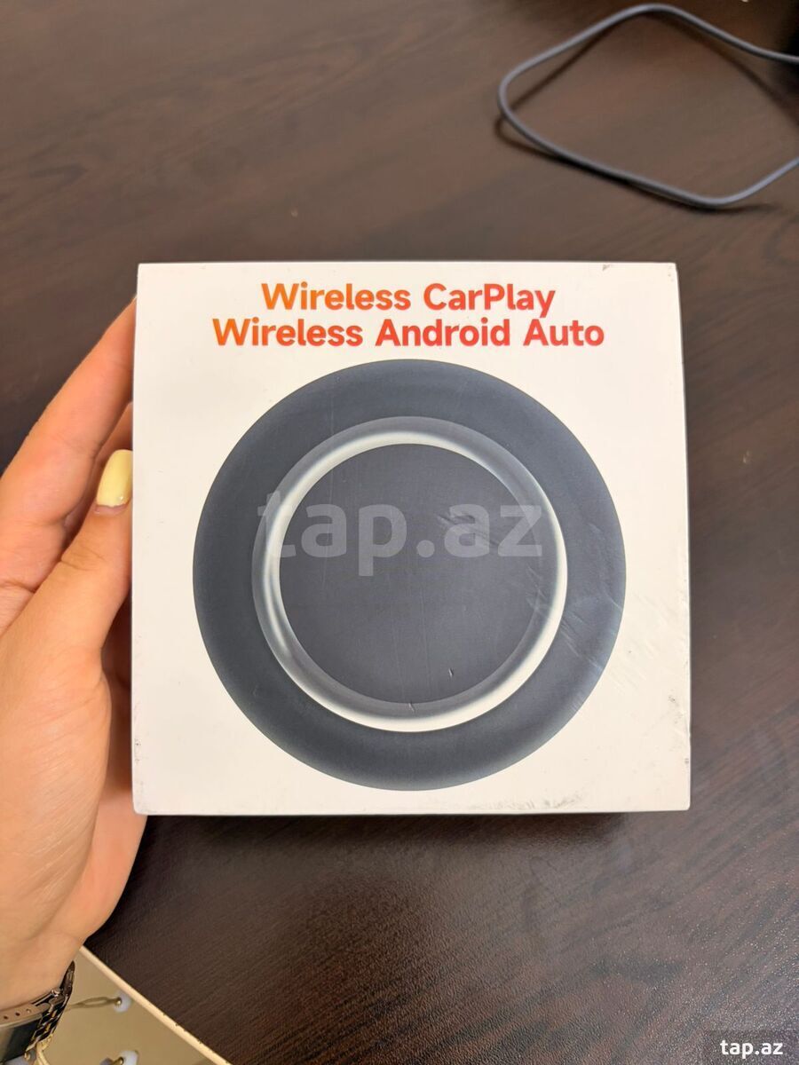 Wireless CarPlay & Android Auto AI Box (Android 13)
