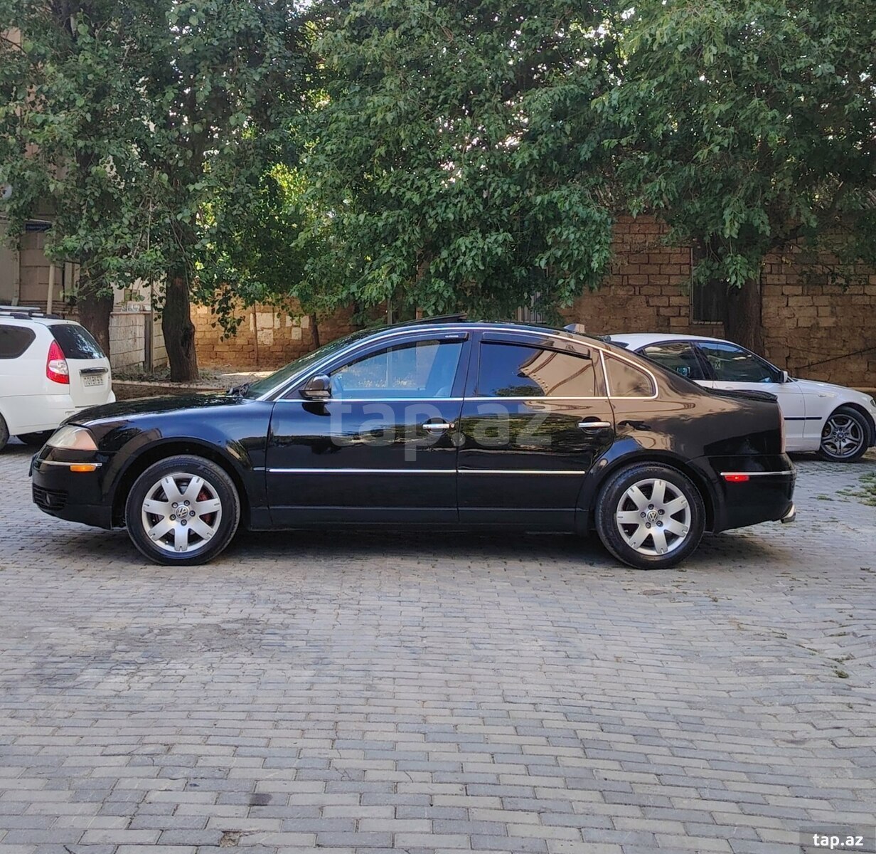 Volkswagen Passat, 2004 il (11)
