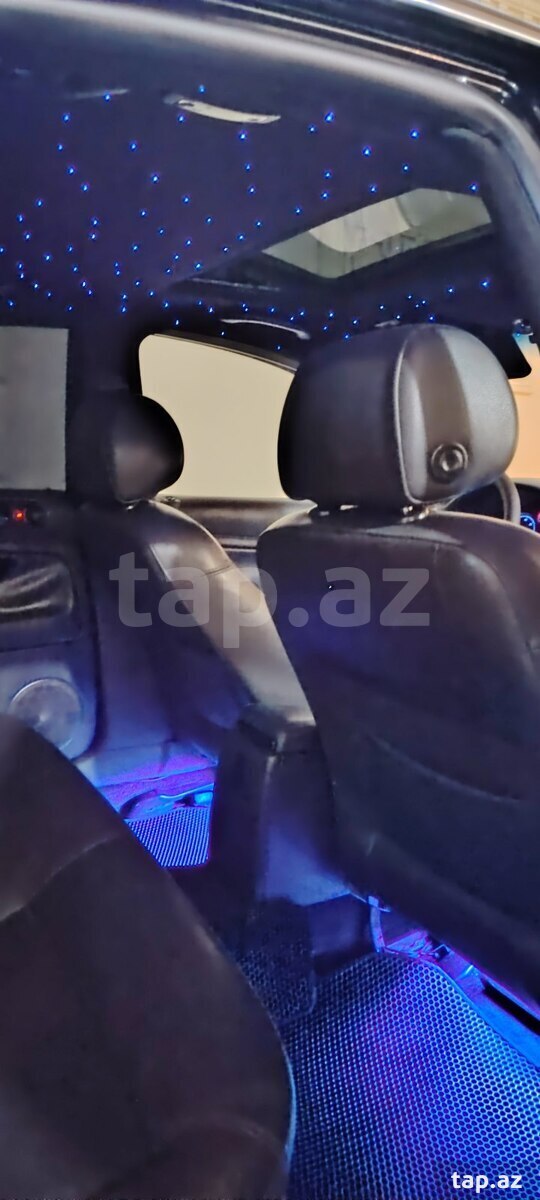 Volkswagen Passat, 2004 il (15)