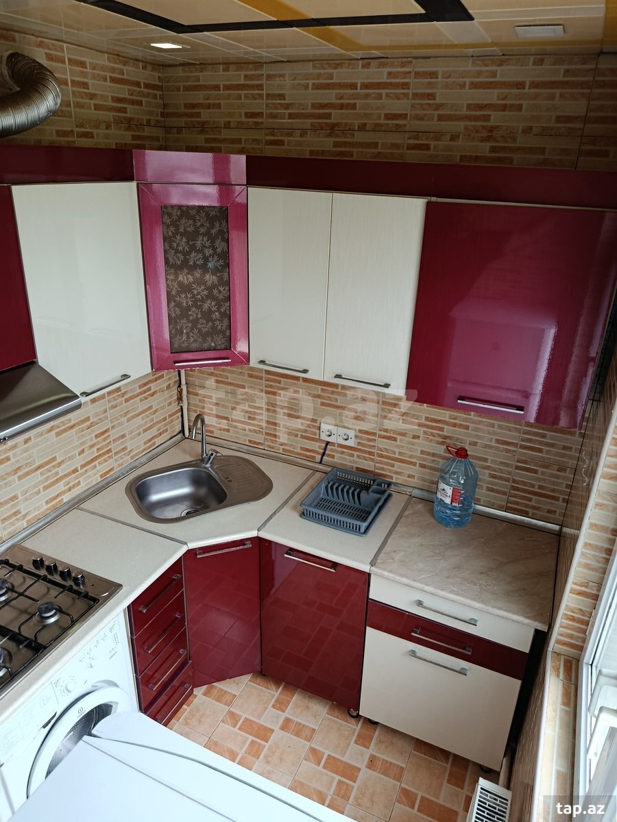 3-otaqlı mənzil kirayə verilir, M.Əcəmi m., 89 m² (8)