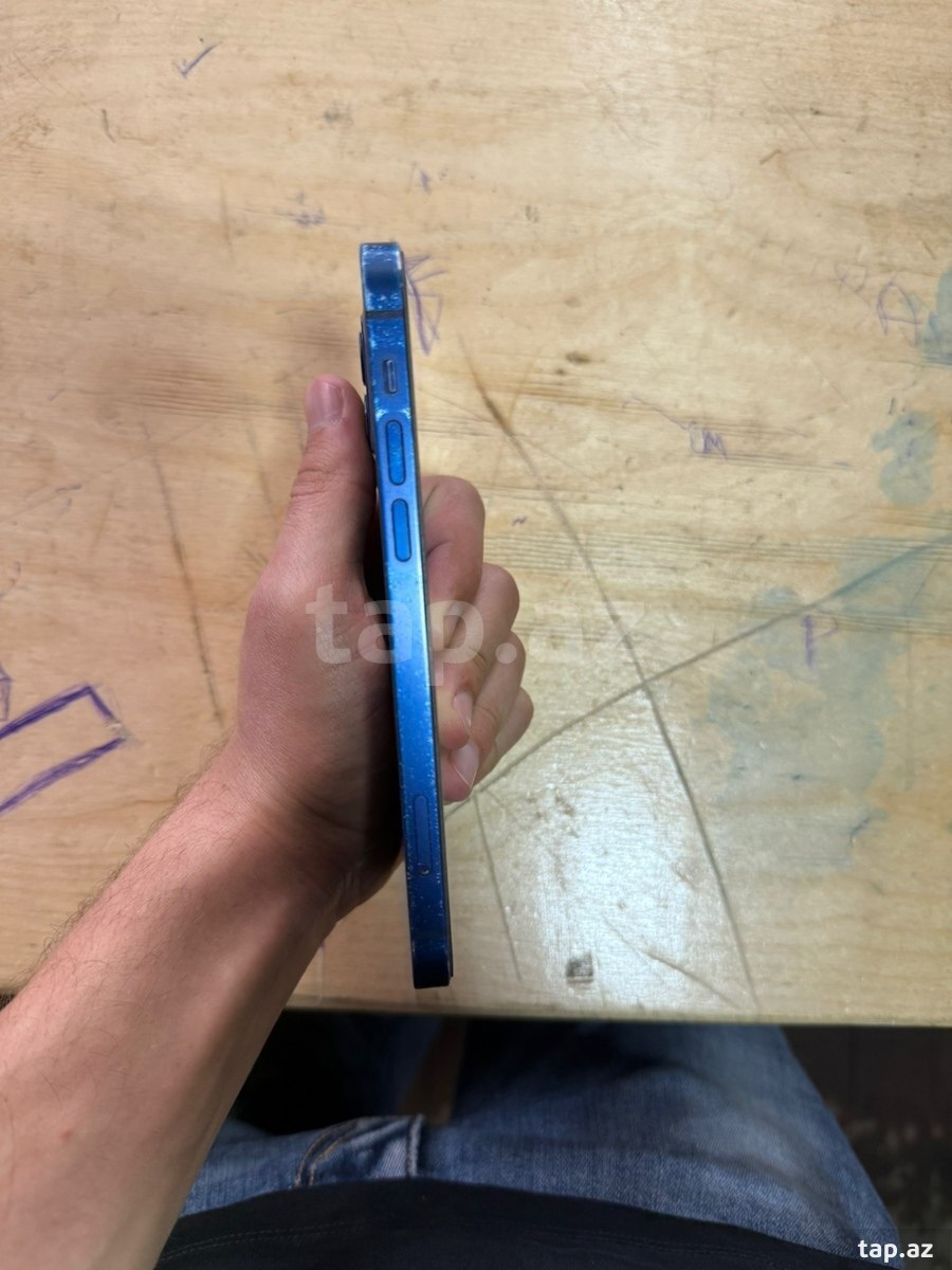 Apple iPhone 12 Blue 64GB/4GB (4)