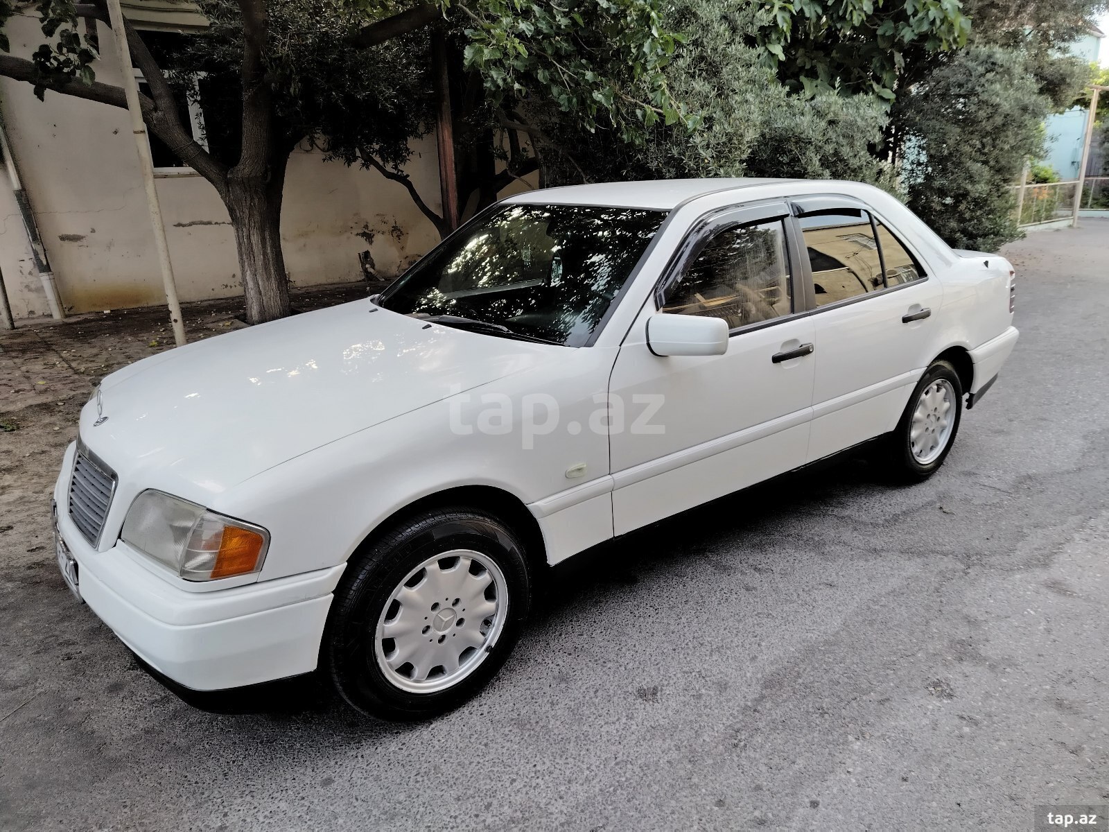 Mercedes C 180, 1995 il (5)