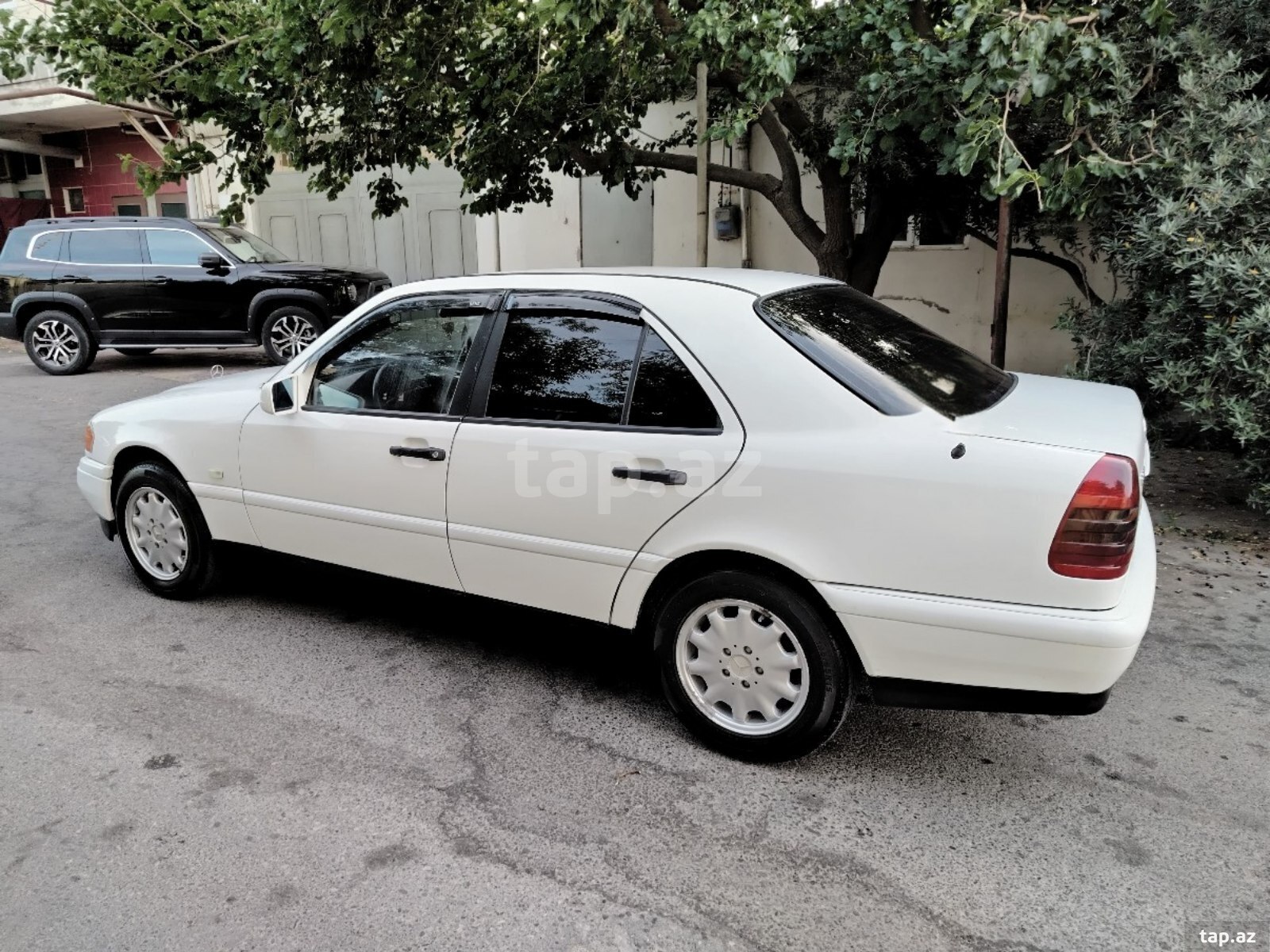Mercedes C 180, 1995 il (12)